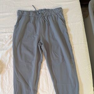Lululemon women’s joggers